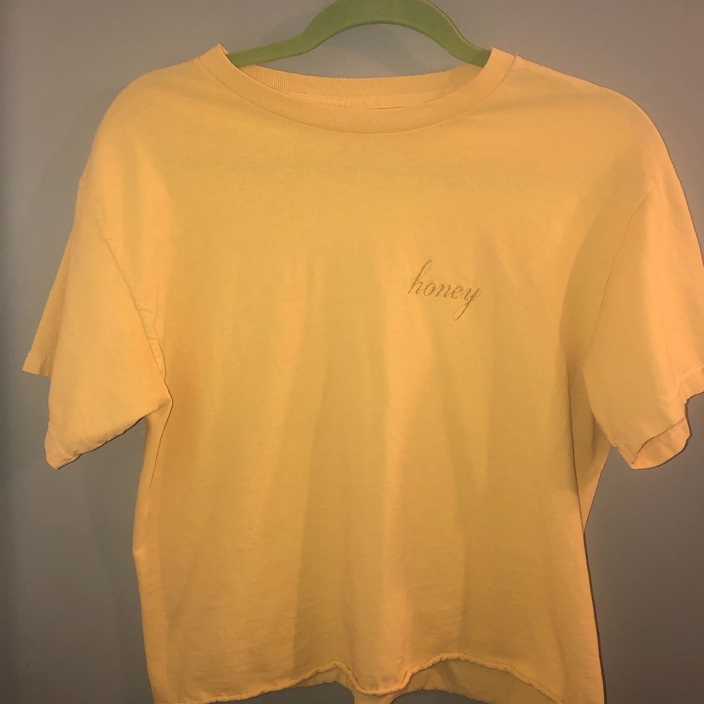 Brandy Melville honey t